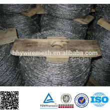 Hot dipped and Electro galvanized double twist barbed wire Coil